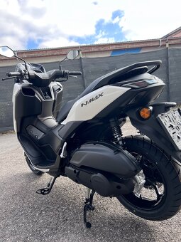 YAMAHA NMAX 125 - 8
