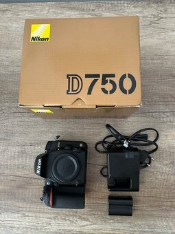 Nikon D750 - 8