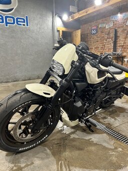 HARLEY DAVIDSON - 8