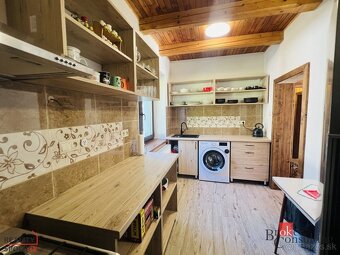 Výnimočná rekreačná chata na predaj pri Thermal Parku Vrbov  - 8