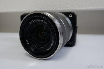 Sony NEX - 3 + 18-55mm - 8