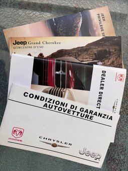 Jeep Grand Cherokee - 8