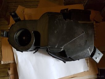Ford Galaxy zrkadlo, budiky, radio, kurenie - 8