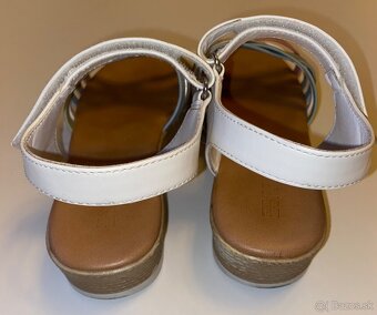 Esprit dievcenske sandale velkost 35 - 8