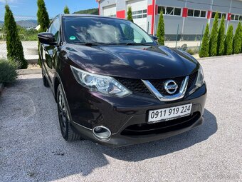 Nissan Qashqai DIG-T 115 Tekna - 8