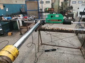 BIMOTOR-RENOVACE OTVORŮ pro stavební a zemědělské stroje - 8