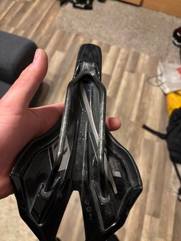 Syncros rr1.0 - 8