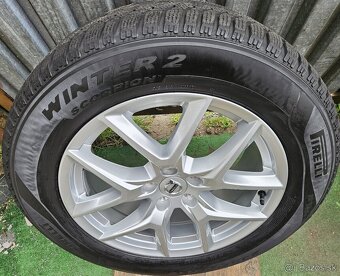 Atraktívna, orig. zimná sada VOLVO - 5x108 r17 + 235/60 r18 - 8