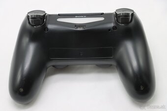 PS4 Slim 500GB + ovládač + káble - 8