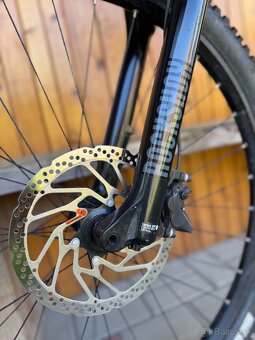 Kellys Theos R30 - 8