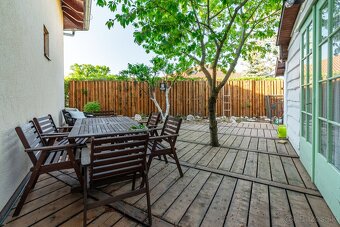 Na predaj | 6 izbový rodinný dom 241 m² - Chorvátsky Grob - 8