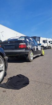 Bmw e36 compakt - 8
