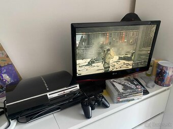 Playstation 3 FAT 60GB CECHC03 - přehraje i PS2 hry - 8