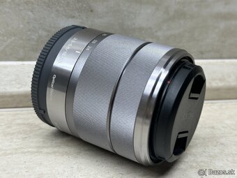 Sony SEL 18-55mm f/3.5-5.6 - 8