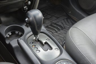 Hyundai Santa Fe 2.70 i 4WD - 8