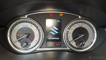 S-CROSS 1,4T GLX Elegance 4x4 TSMJYBD2S00B67047 - 8
