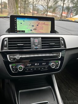 BMW M240i - 8