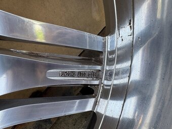Chrómové Alu disky Volkswagen penu 275/45R20 Dunlop - 8