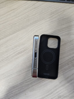 REZERVOVANÉ - Apple iPhone 15 Pro 256GB Natural Titanium - 8