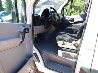 Volkswagen Crafter Dodávka 35 2.5 TDI - 8