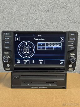 Discover Media Delphi MIB2 + 8" displej - 8