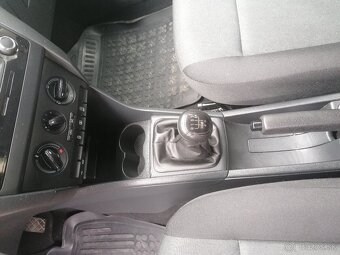 Škoda Rapid 1,2 TSI - 8