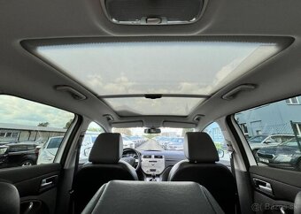 Ford Kuga 2.0TDCi PANORAMA KŮŽE ALU nafta manuál 103 kw - 8