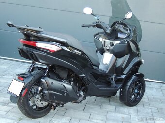 PIAGGIO MP3 400 HPE 2022 ,,B" vodičák 8tis.km - 8