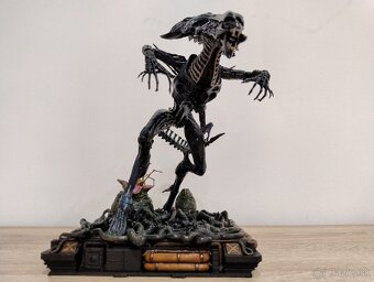 Alien-Queen/Kráľovná - 8