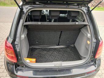 Predám SUZUKI SX4 4x4 1.6 BENZÍN + ťažné zariadenie - 8