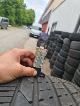 LETNE PNEU 285/35 R22 - 8