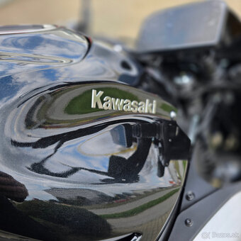 Kawasaki Z900 2025 čierna - 8