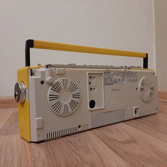 Radiomagnetofon - 8