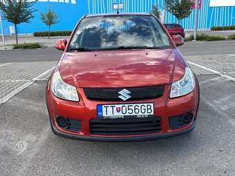 Suzuki SX4 - 8