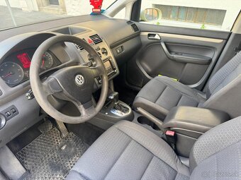 Volkswagen Touran 1.9 TDI DSG - 8