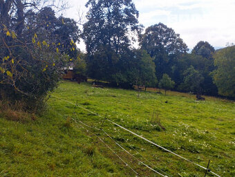 Stavebný pozemok o výmere 1714m2 v obci Papraď - 8