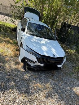 Škoda Octavia Combi 1.4tsi Hybrid dsg RS - 8