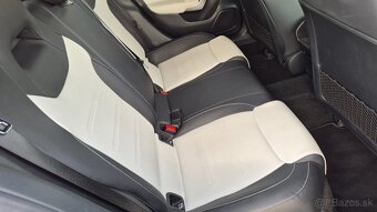 Mercedes-Benz CLA Kupé 220 4matic A/T LED KAMERA - 8