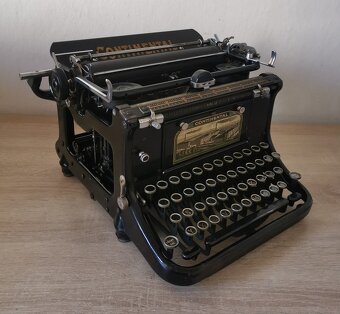 Funkčný starožitný písací stroj Continental z roku 1912 - 8