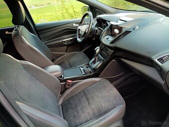 Ford Kuga 1.5 EcoBoost 182k ST Line X AWD A/T MODEL 2019 - 8