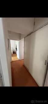 Predam velky tehlovy 3i byt Bratislava ul. Pluhova - 8