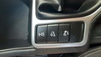 Kia sportage 1.6crdi 100kw AWD (4×4) - 8