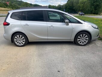 Opel Zafira Tourer - 8