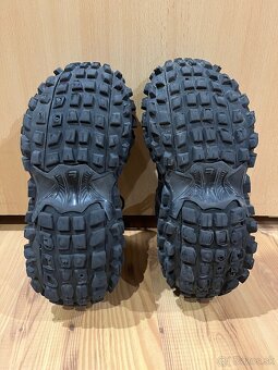 Balenciaga Defender - 8