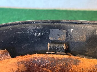 Nemecká vojenská prilba - 8