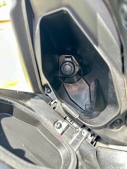 Yamaha XMAX 300 - 8