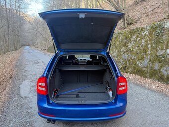Škoda Octavia Combi 2.0 TSI RS DSG - 8