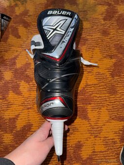 Korčule Bauer Vapor X500 Sr 10.5 / 44.5 - 8