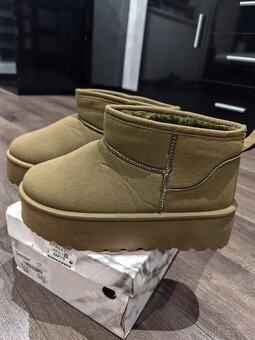 Nové dámske snehule na platforme - 8