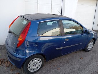 Fiat Punto 1,2 i rok 2002 44kw - 8